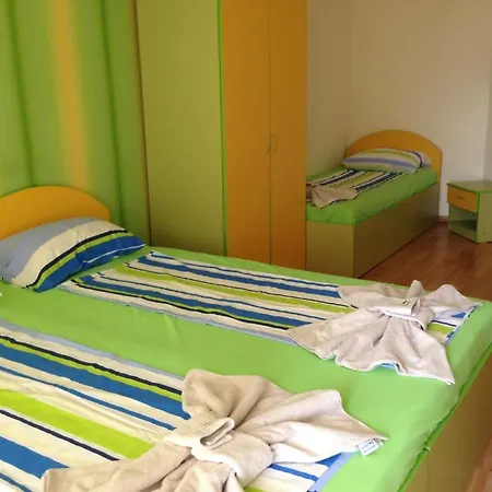Bay Guest house *